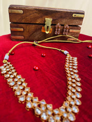 Traditional Kundan Choker Necklace Set
