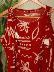 BRICK RED SHORT KURTHI WITH DAZZELS (SU 403)