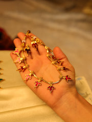 Red Floral Vine Necklace 🌸✨