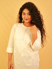 WHITE CHIKANKARI TOP - SU 519