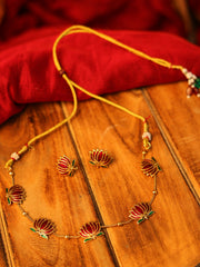 Red & green Lotus necklace simple