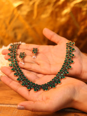 Emerald green stone necklace set (SJ 37)