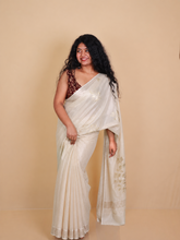 CHAMPAGNE FLORAL WITH THREAD EMBROIDERY SET SAREE(SU 785)✨🌼