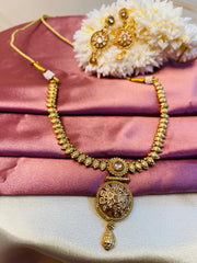 Elegant Kundan Stone Necklace Set with Dangler Pendant