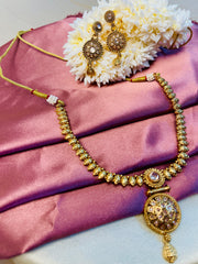 Elegant Kundan Stone Necklace Set with Dangler Pendant