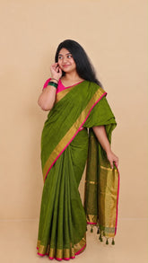 NANDHINI✨💚EMERALD GREEN WITH GOLD ZARI & RANI PINK BORDER SILK COTTON SAREE (SU 802)