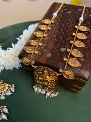 Divine Saraswati Gold Temple Necklace Set