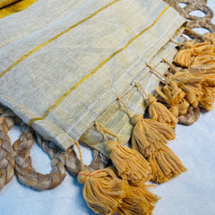 VARNA 🌼✨GOLDEN STRIPES WITH TASSELS TISSUE SILK SAREE (SU 814)