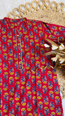 MAROON WITH BLUE FLOWERS (SU 69)