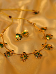 Green Lotus Necklace with round base stone ✨