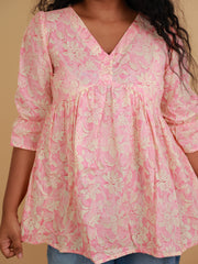 PINK ALIA CUT FLORAL SHORT KURTHI (SU405)