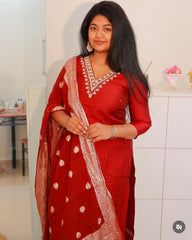 Royal Ruby Salwar Suit - SU 352