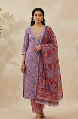 Lilac Kurta Set with Small Red Flowers (SU 138)