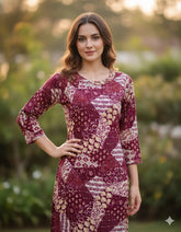 MAROON KURTHI TOP WITH GOLDEN FOIL PRINT & SEQUENCE WORK (SU 219)