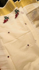 Swarna Mundiri saree