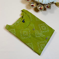 Apple Green Bandhani Print Cotton Kurti Top( su 190 )