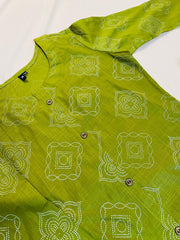 Apple Green Bandhani Print Cotton Kurti Top( su 190 )