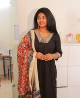 BLACK WITH RED BOTANICAL PRINT SALWAR SUIT (SU 346)