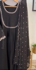 BLACK SALWAR SET (SU 76)