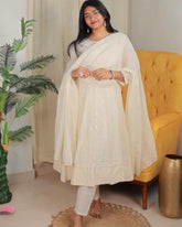 OFF WHITE FULL LENGTH PANEL CUT THREE PIECE SET (SU 386)