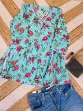 TURQUIOSE ROSSETTE SHORT KURTHI (SU 673)