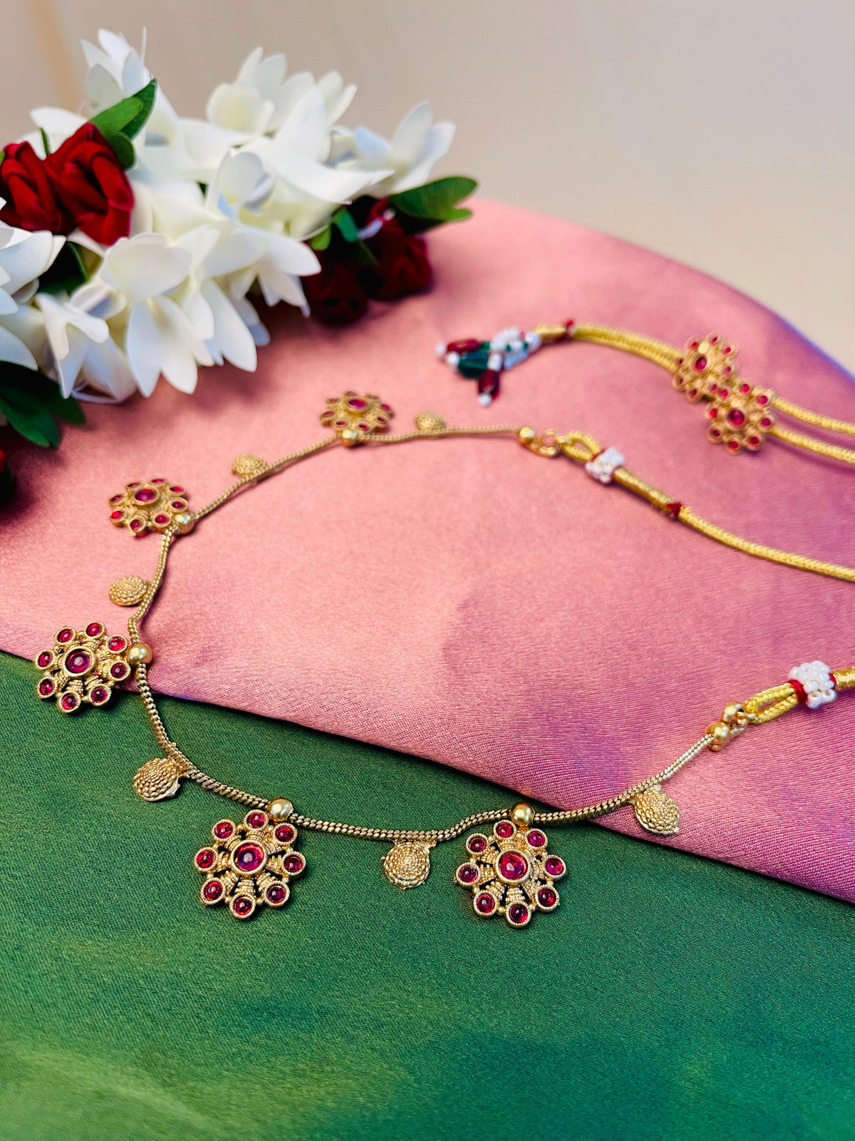 Elegant Floral Ruby Choker Necklace Set