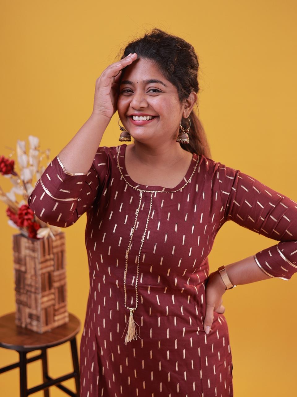 Maroon Kurtha Top with Golden print - Casual Kurthi