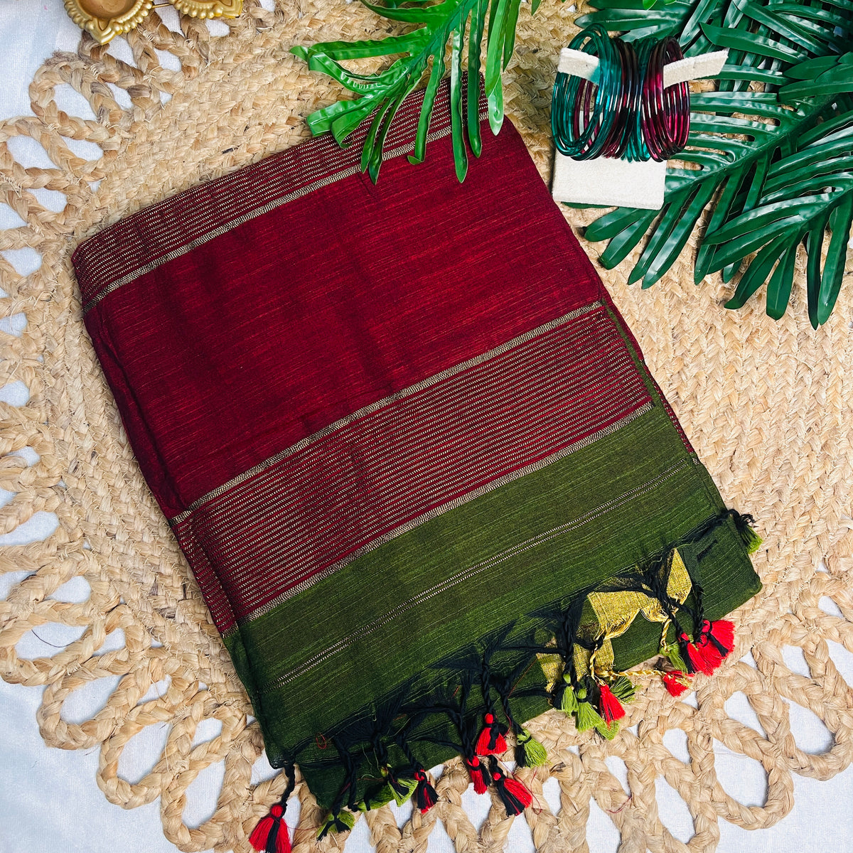 MADHAVI🍃DEEP MAROON & DARK OLIVE GREEN WITH GOLD ZARI BORDER KHADI MUL COTTON SAREE  (SU 848)