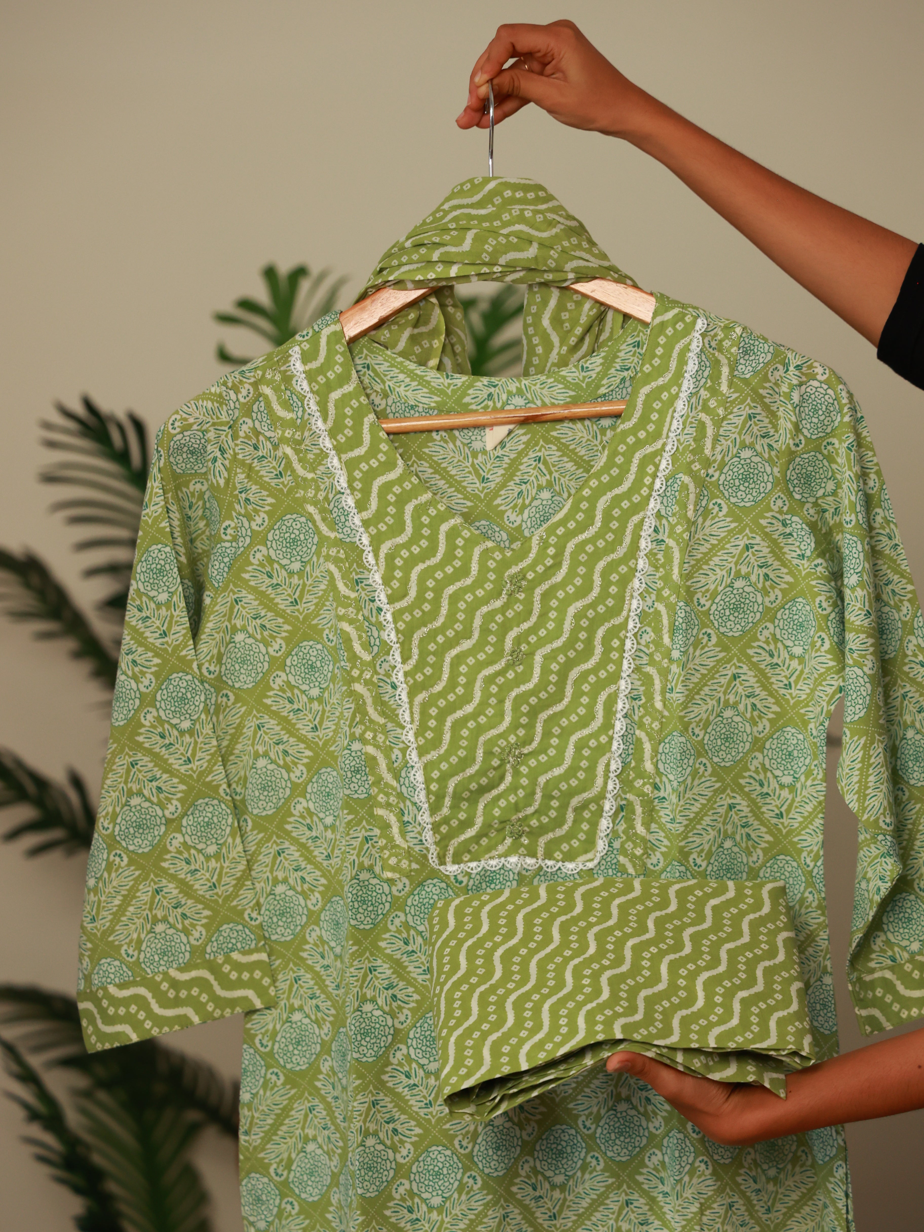 LIGHT GREEN COTTON 3 PIECE SET - SU 291