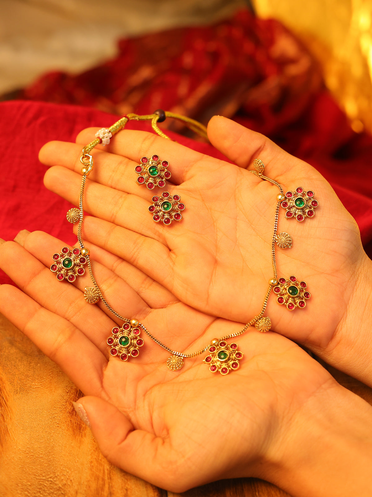 Floral Necklace Set