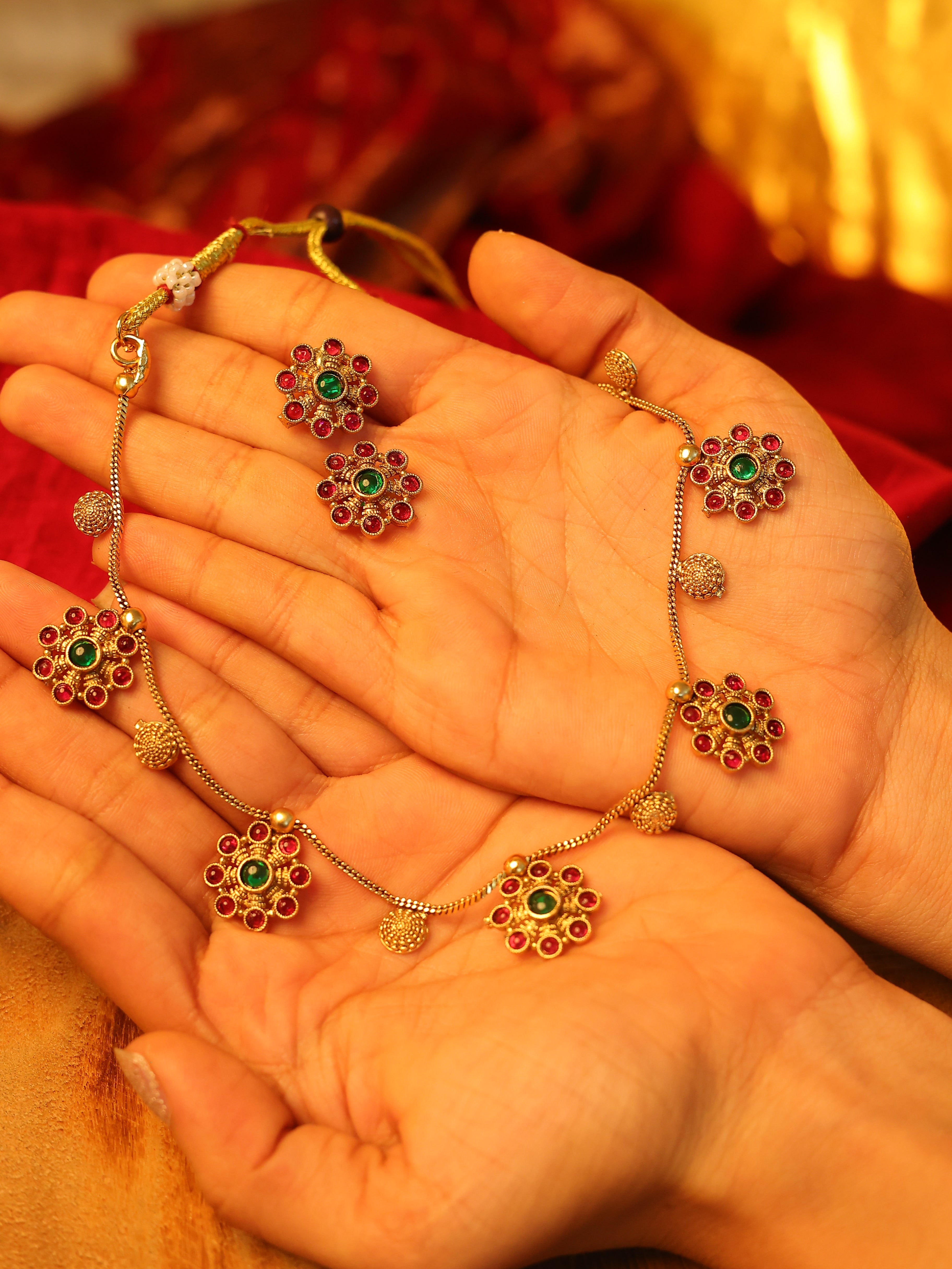 Floral Necklace Set