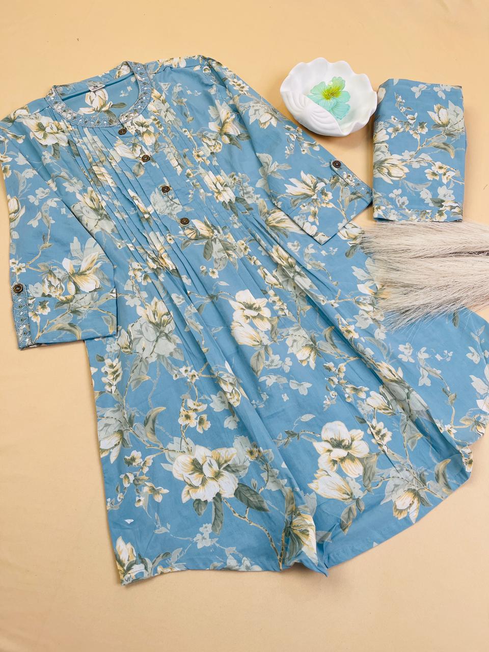 Light blue cord set