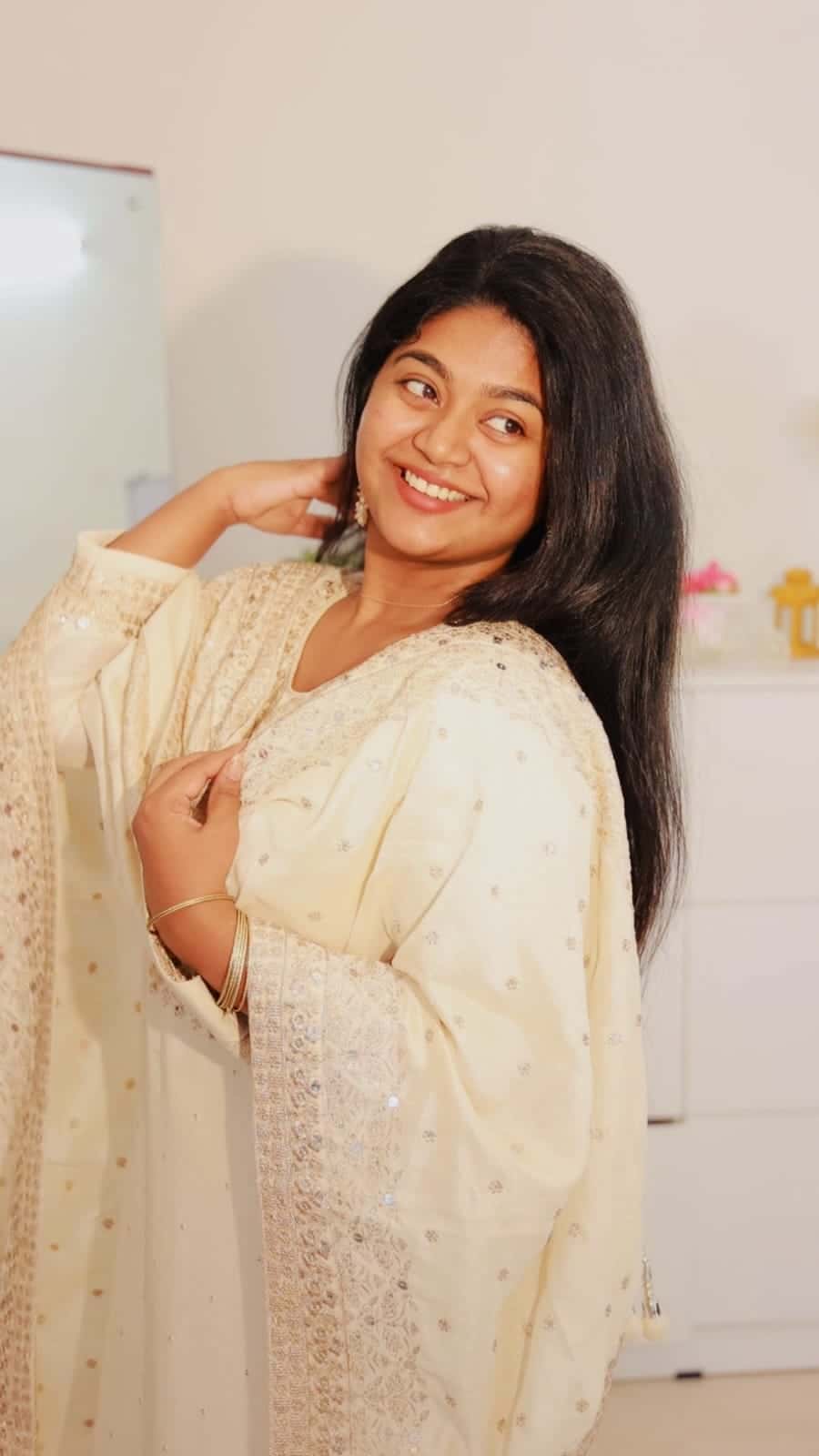 Cream Heavy Work Salwar Suit
