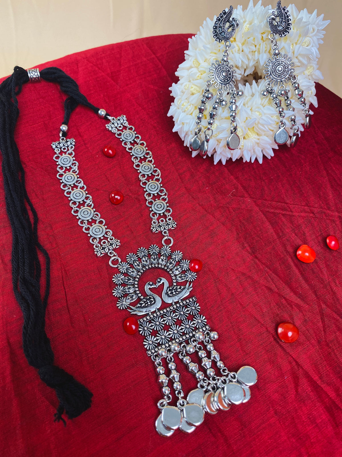 Antique Silver Oxidized Necklace & Earrings Set with Swan Motif