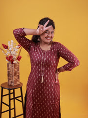 Maroon Kurtha Top with Golden print - Casual Kurthi