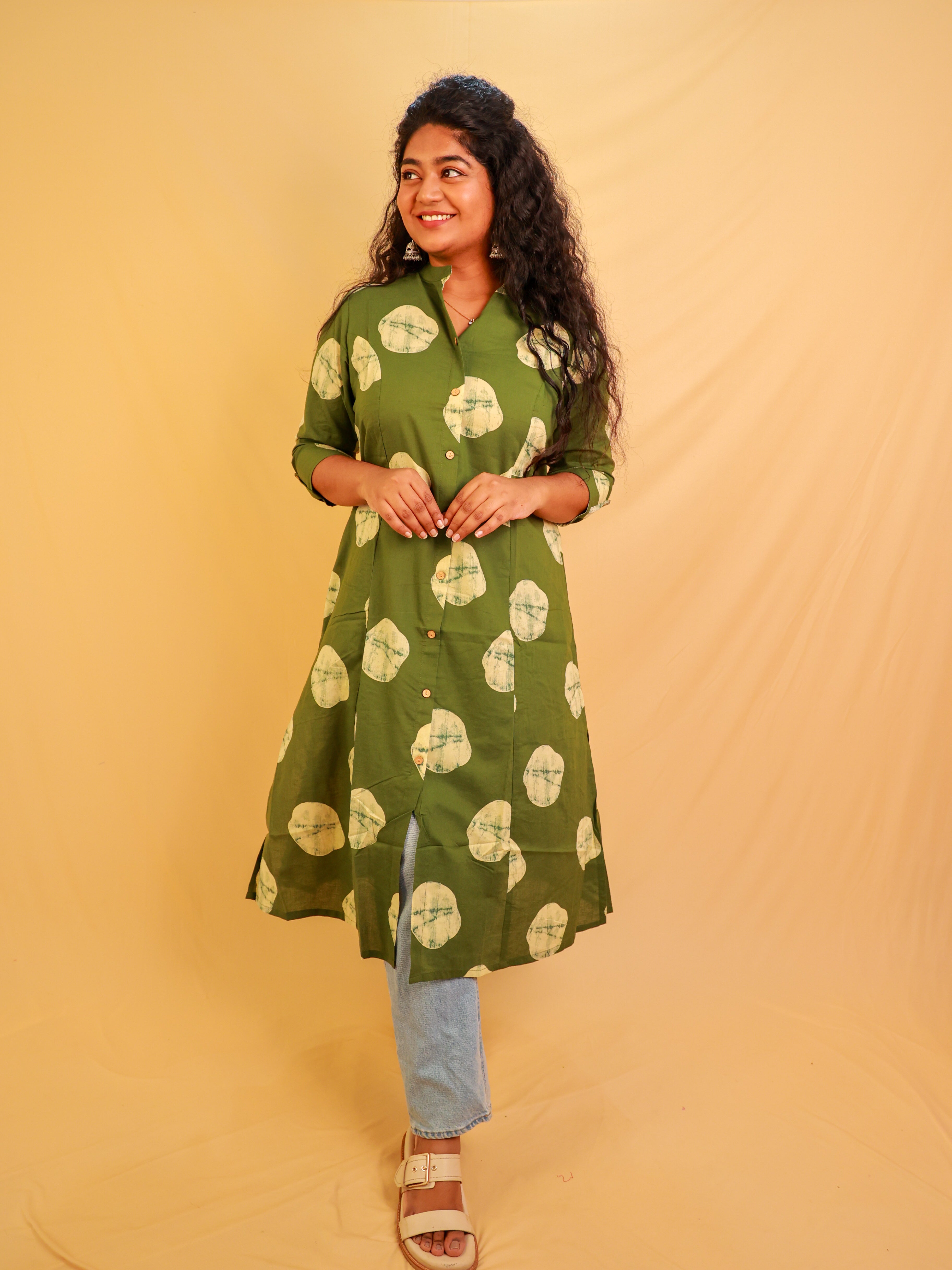Olive Green Collar Neck Kurthi - SU 607