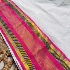 വൈദേഹി ✨TRADITIONAL KASAVU BORDER WITH PINK & GOLD STRIPES MUL COTTON SAREE (SU 875)