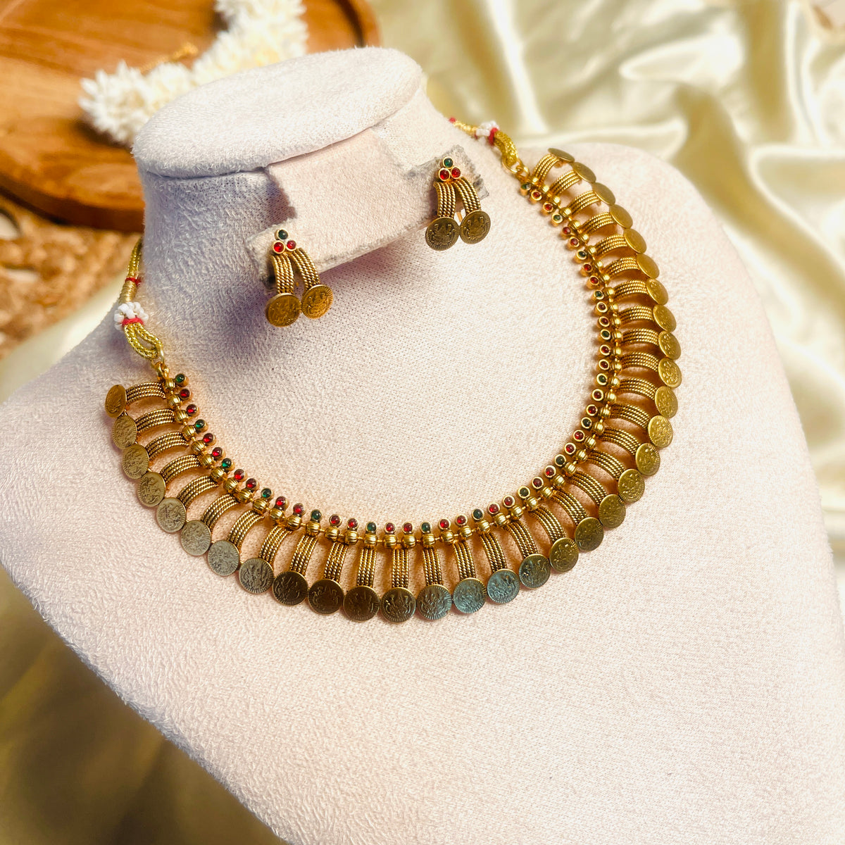 HERITAGE COIN CASCADE NECKLACE SET (SJ 211)