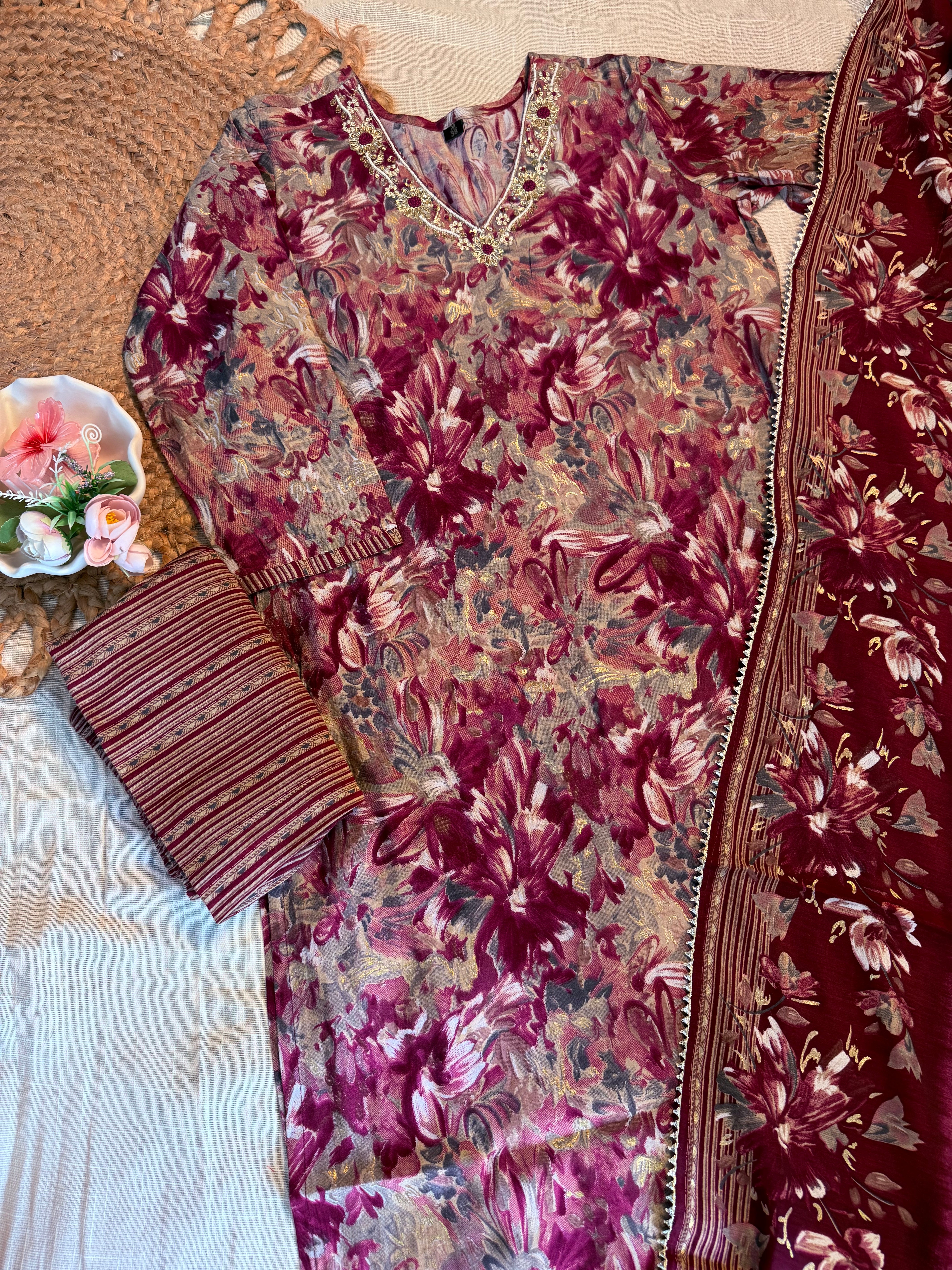 Gorgeous Magenta Salwar Suit - SU 112