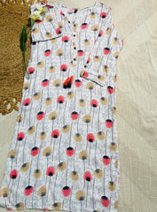 White Kurti Top With Pink & Floral Print