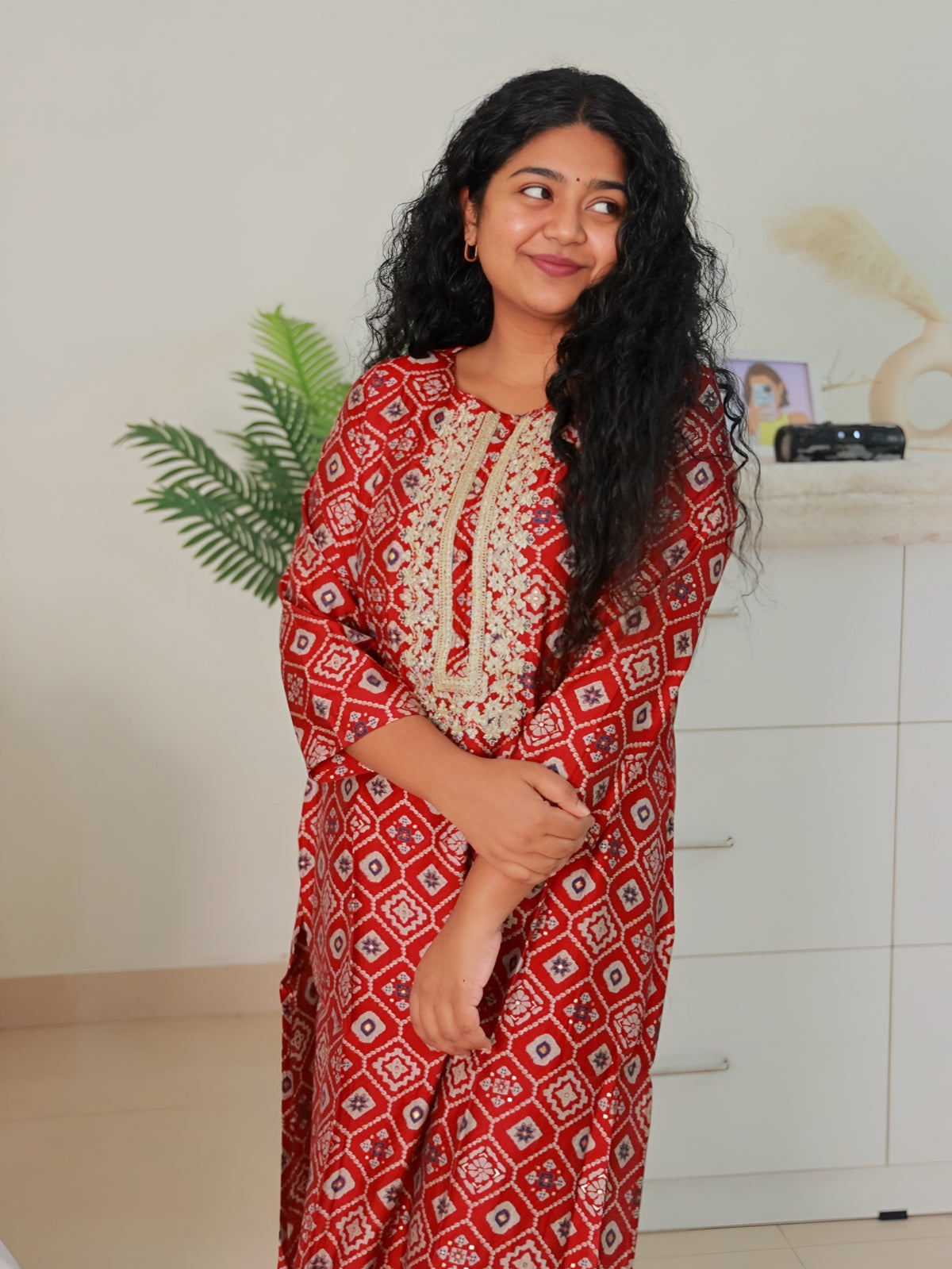 Red Kurta with Intricate Embroidery (SU 12 Red)