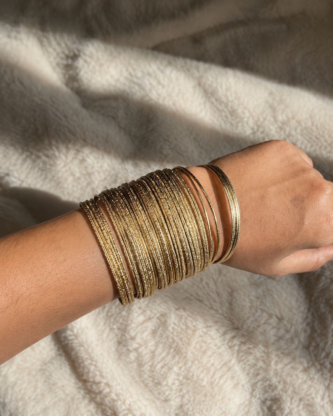 CLASSIC GOLD SPARKLE BANGLES (SJ 112)