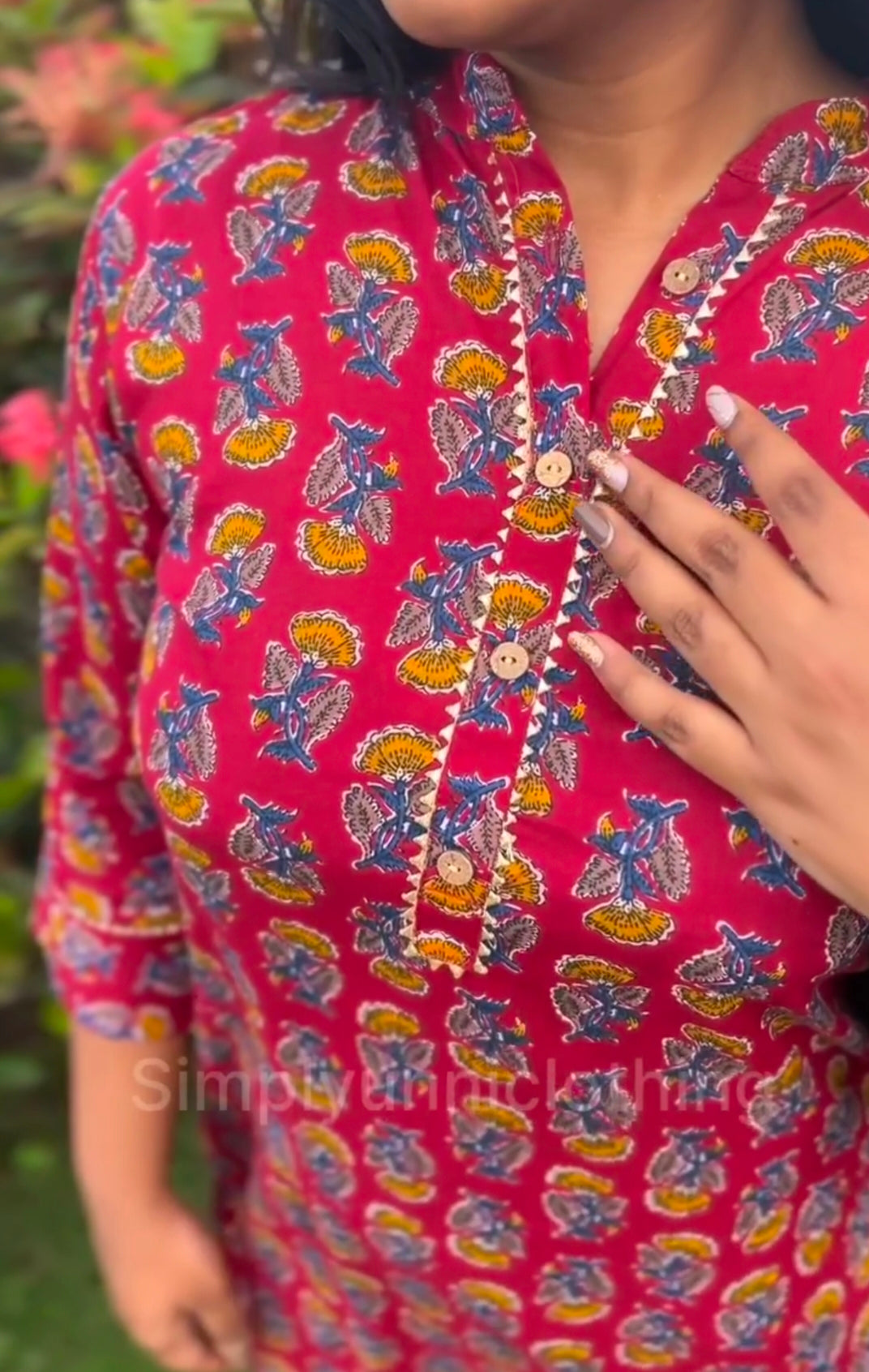 MAROON WITH BLUE FLOWERS (SU 69)