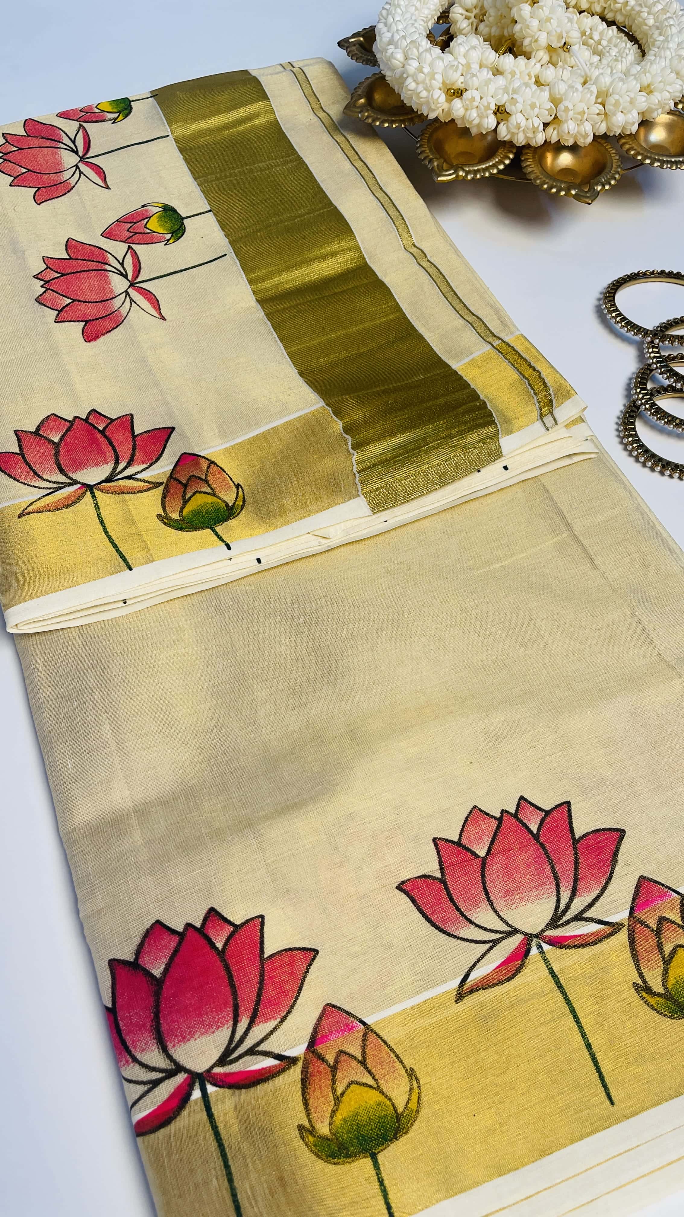 Pink Lotus Print Saree
