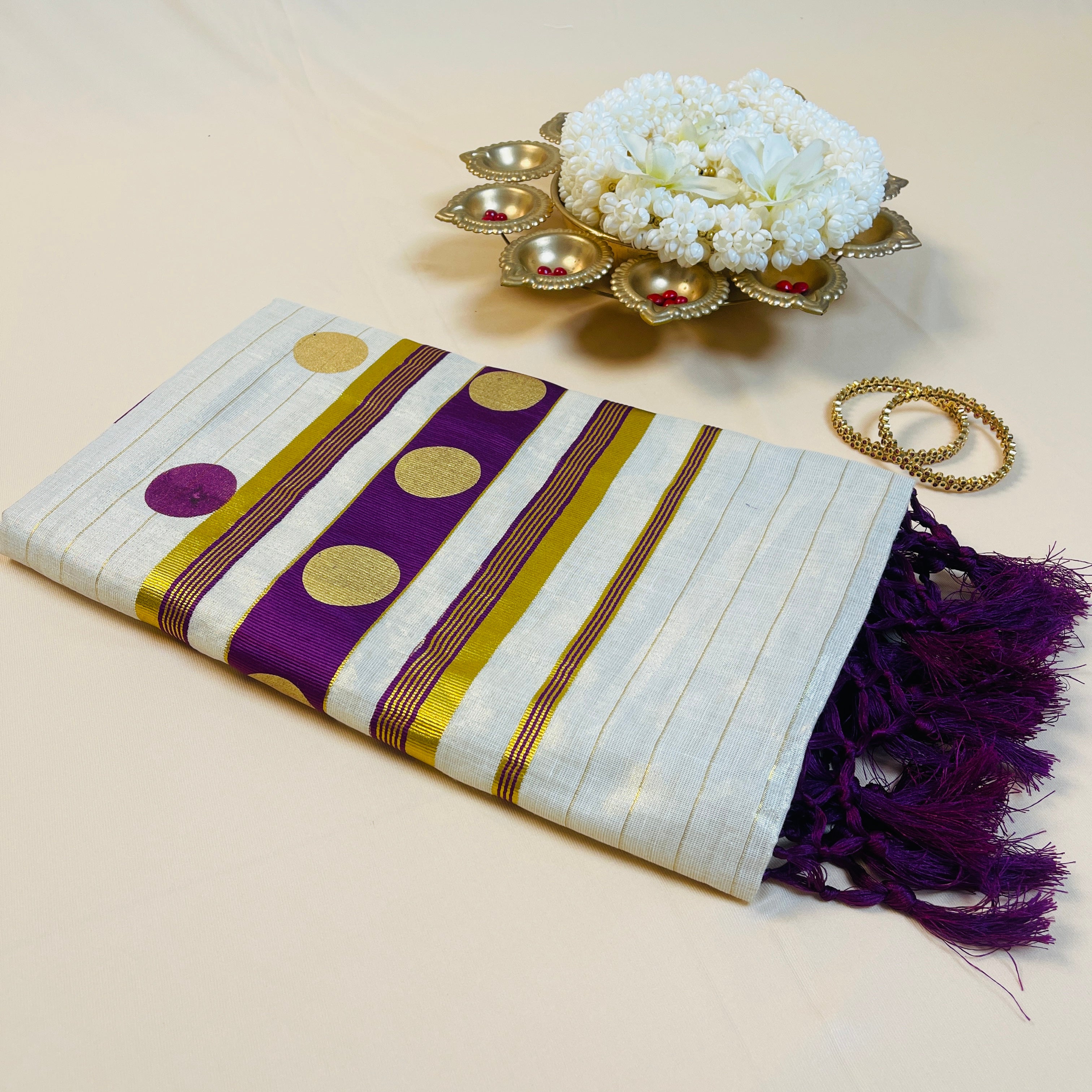 Vadamalli Golden Polka Stripes Tissue Set Saree With Tassels