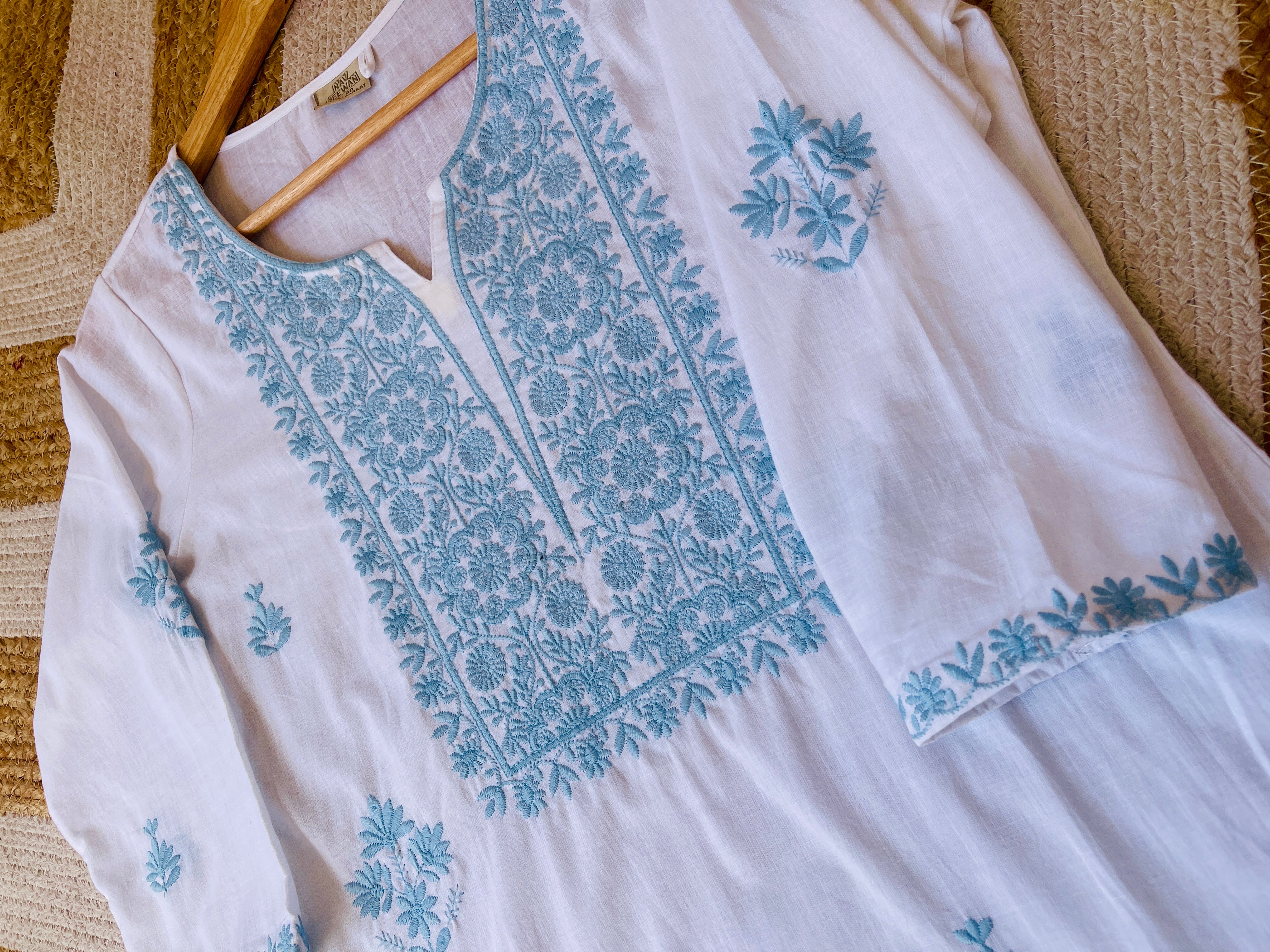 WHITE TOP WITH BLUE EMBROIDERY WORK - SU 418