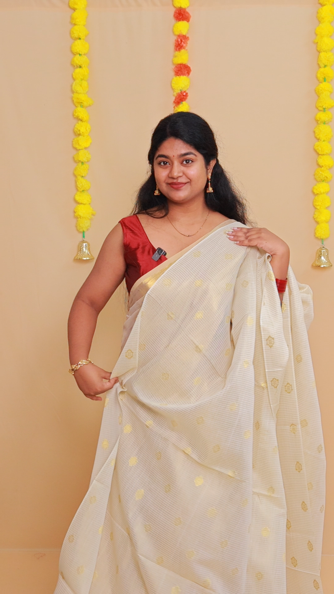 SWARNA REKHA✨ BUTTA WORKS WITH TASSELS COTTON  SET SAREE(SU 783)