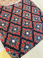 Onam Kurti with Mirror Work Kalamkari Yoke & Gold Sleeve Border