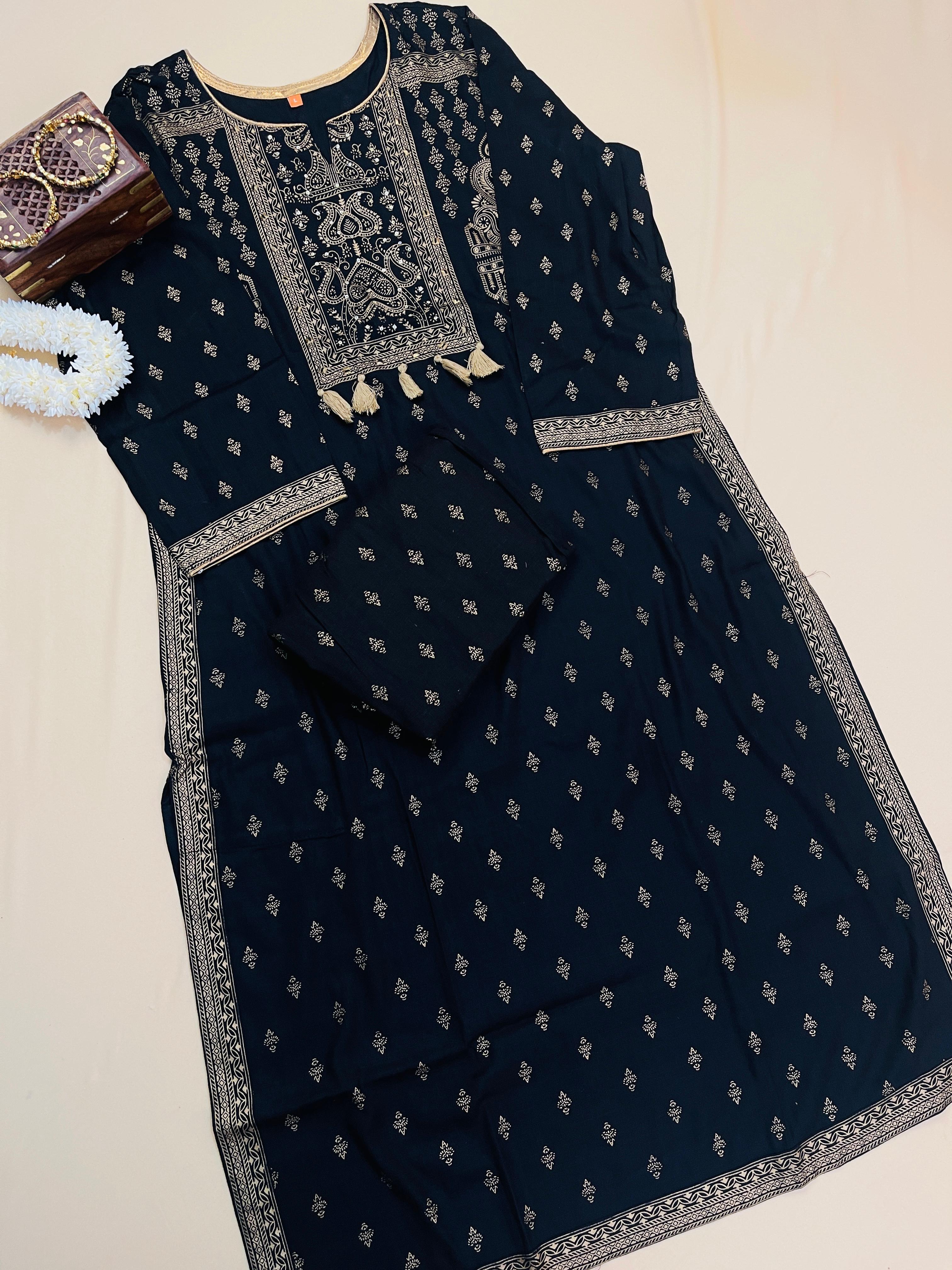 Black Gold-Printed Ethnic Kurta 2 piece Set with Tassel Detailing