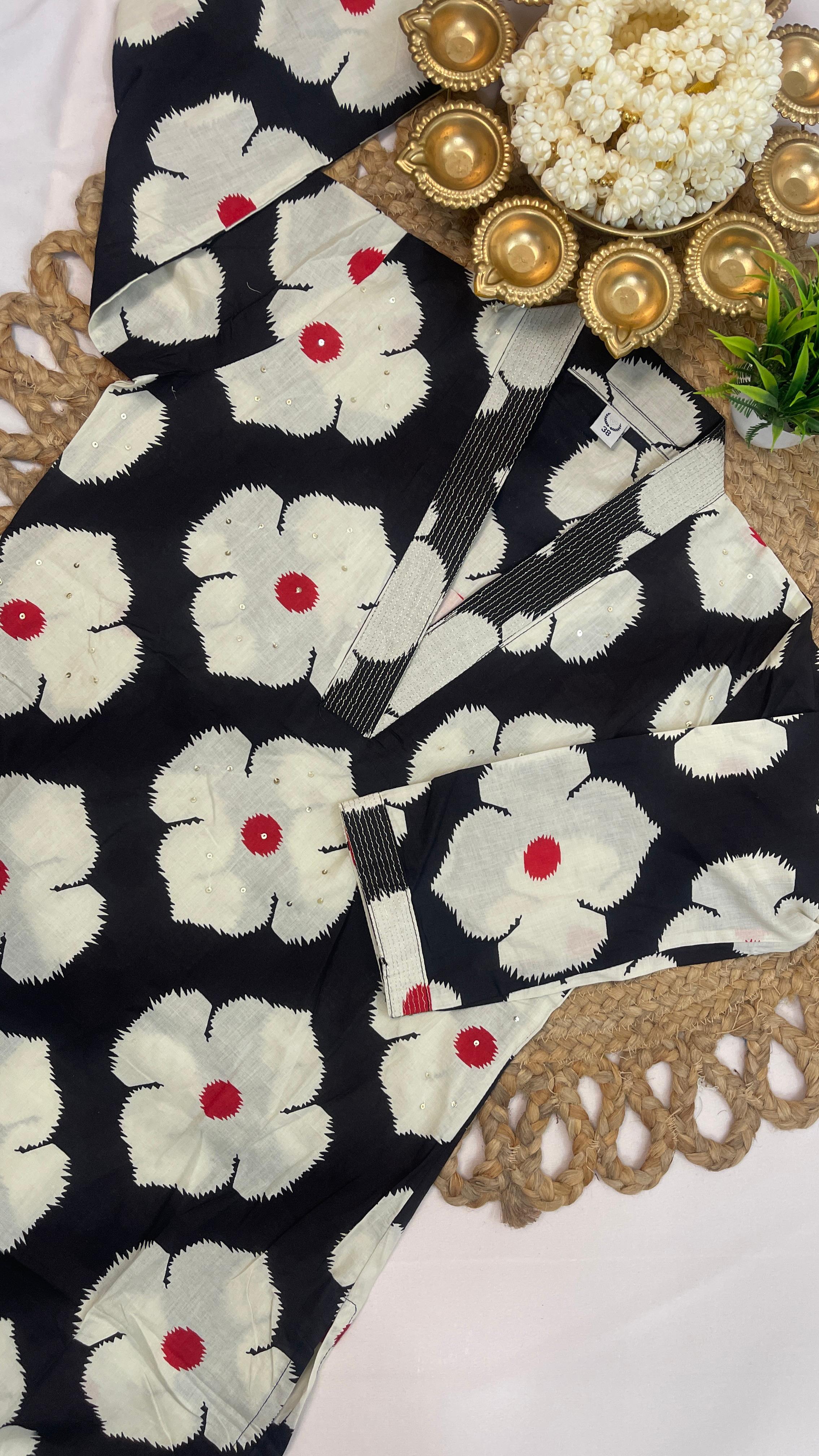 Black Twilight Flora Top